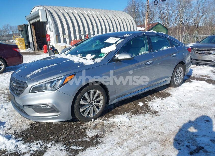 Photo 2 of 2016 Hyundai Sonata SPORT (VIN 5NPE34AF0GH325395)