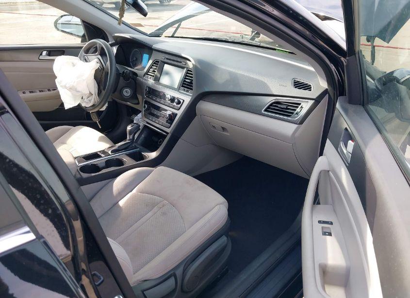 Photo 5 of 2016 Hyundai Sonata SPORT (VIN 5NPE34AF0GH342830)