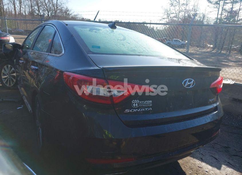Photo 3 of 2016 Hyundai Sonata SPORT (VIN 5NPE34AF0GH344741)