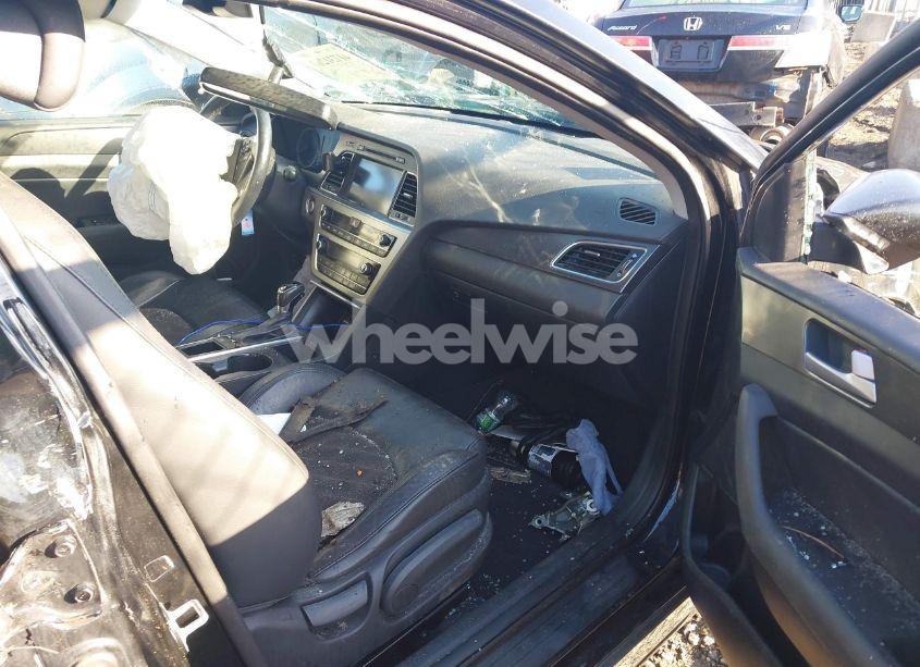 Photo 5 of 2016 Hyundai Sonata SPORT (VIN 5NPE34AF0GH344741)