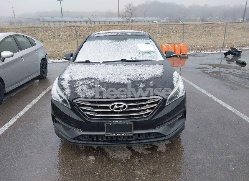Photo 12 of 2016 Hyundai Sonata LIMITED (VIN 5NPE34AF0GH383085)