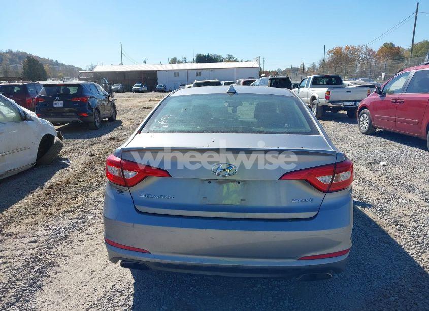 Photo 16 of 2016 Hyundai Sonata SPORT (VIN 5NPE34AF0GH390649)