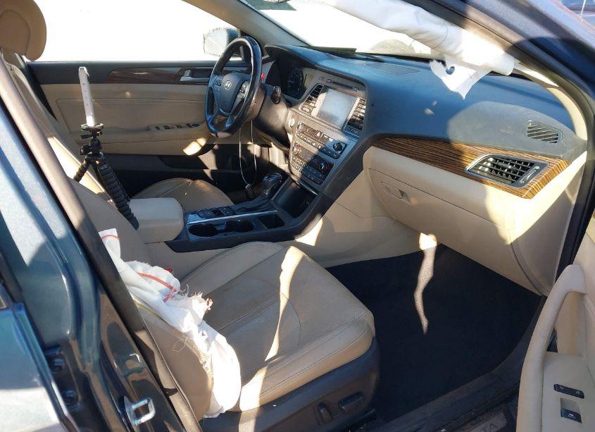 Photo 5 of 2016 Hyundai Sonata LIMITED (VIN 5NPE34AF0GH426579)