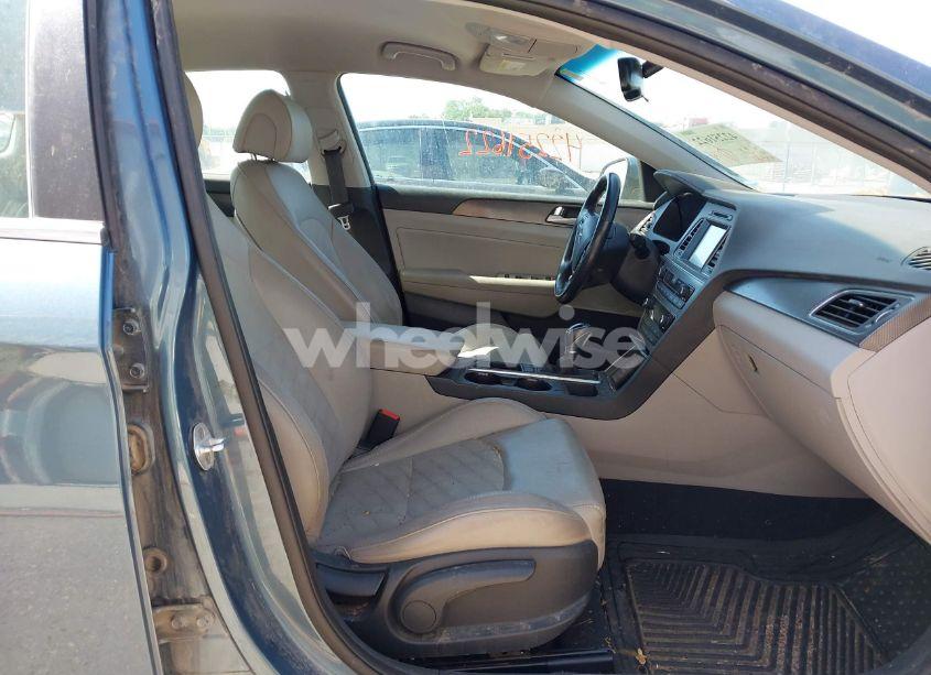 Photo 5 of 2016 Hyundai Sonata SPORT (VIN 5NPE34AF0GH434813)