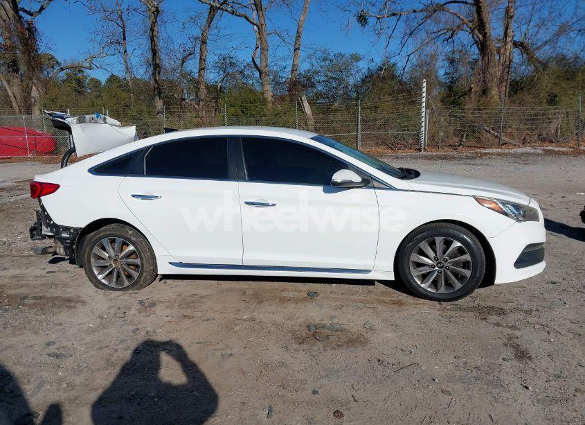 Photo 13 of 2016 Hyundai Sonata SPORT (VIN 5NPE34AF0GH434973)