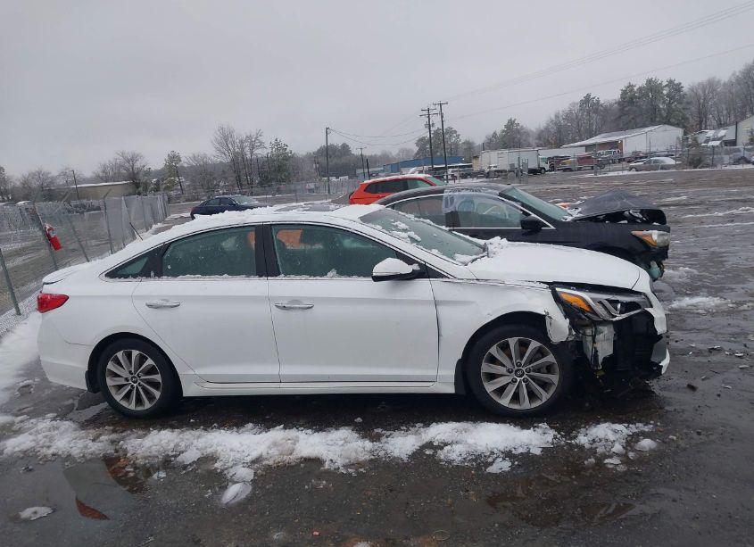 Photo 13 of 2017 Hyundai Sonata SPORT (VIN 5NPE34AF0HH459583)