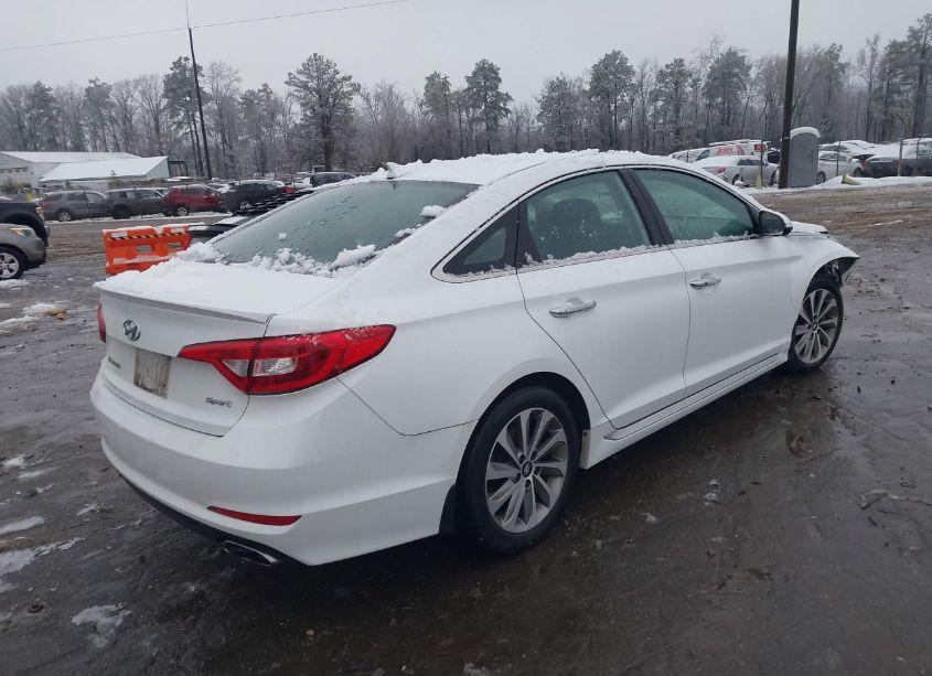 Photo 4 of 2017 Hyundai Sonata SPORT (VIN 5NPE34AF0HH459583)