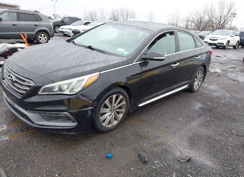 Photo 2 of 2017 Hyundai Sonata SPORT (VIN 5NPE34AF0HH506269)