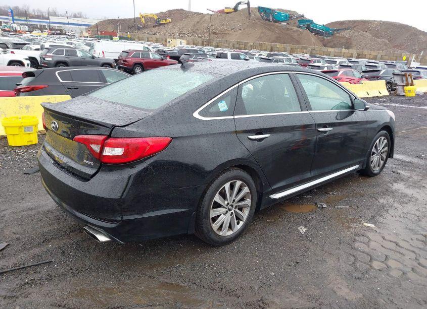 Photo 4 of 2017 Hyundai Sonata SPORT (VIN 5NPE34AF0HH506269)