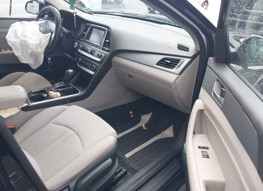 Photo 5 of 2018 Hyundai Sonata SEL (VIN 5NPE34AF0JH597081)