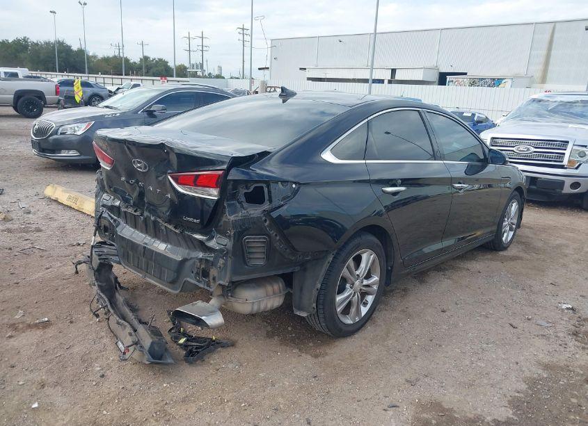 Photo 4 of 2018 Hyundai Sonata LIMITED (VIN 5NPE34AF0JH599025)