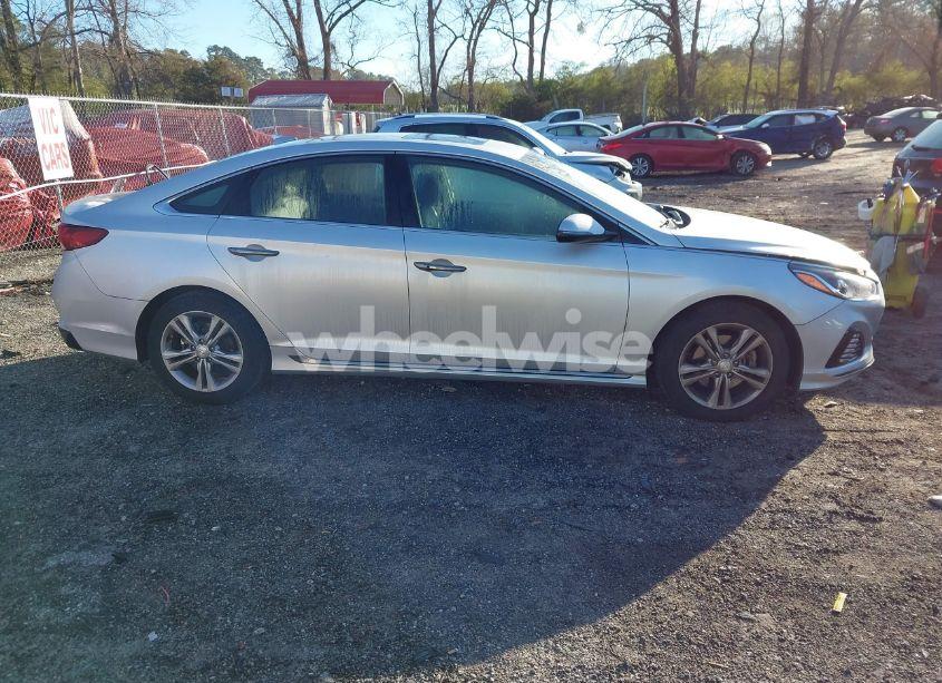 Photo 13 of 2018 Hyundai Sonata SPORT (VIN 5NPE34AF0JH599137)
