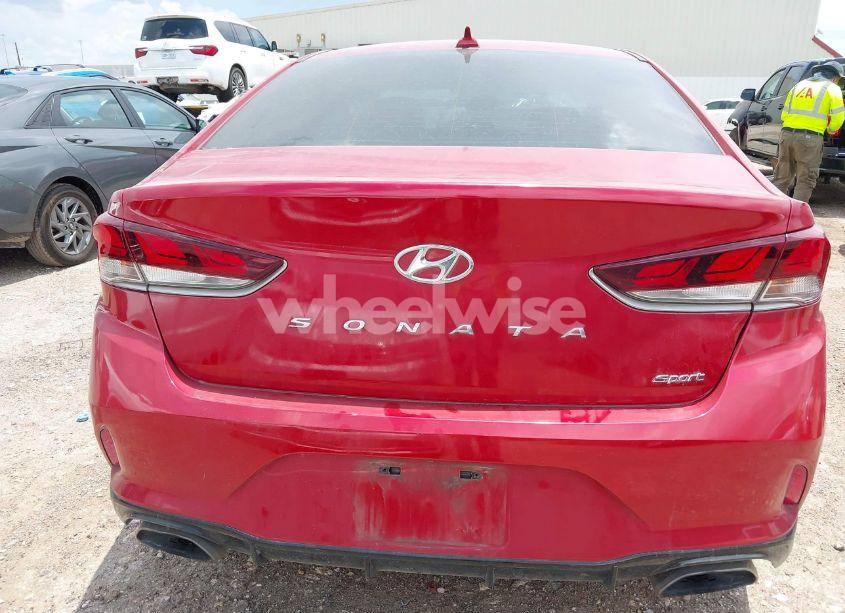 Photo 16 of 2018 Hyundai Sonata SPORT (VIN 5NPE34AF0JH601310)