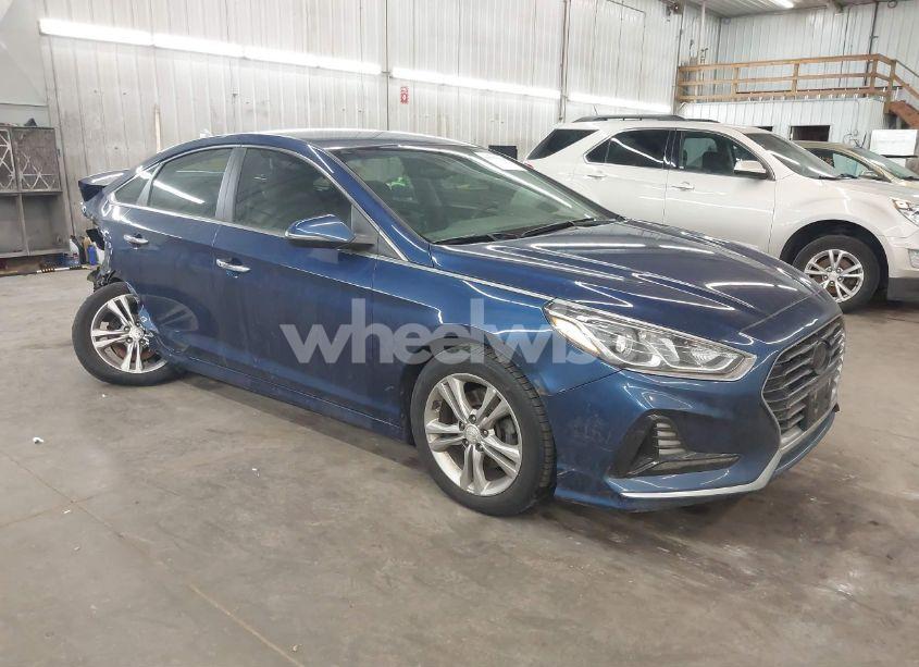 2018 Hyundai Sonata SEL (VIN 5NPE34AF0JH624912) main photo