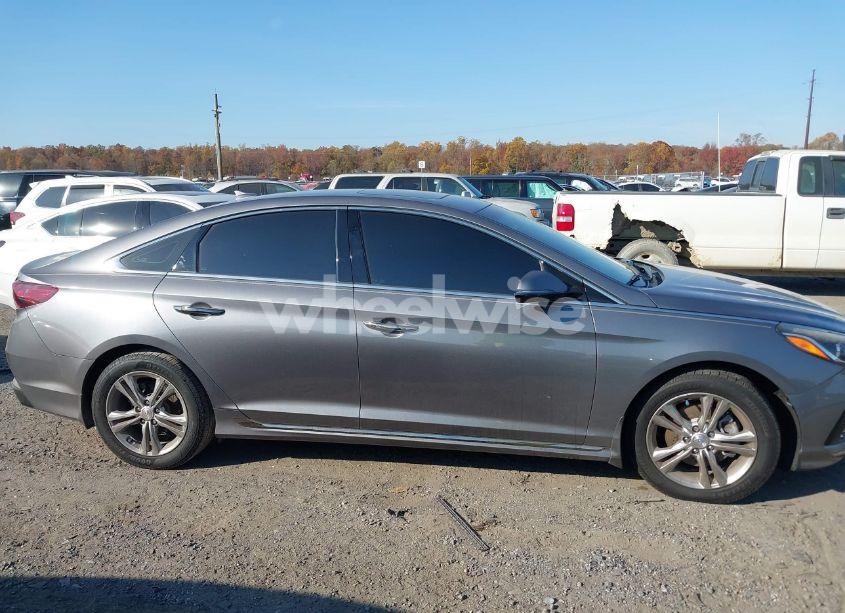 Photo 13 of 2018 Hyundai Sonata SPORT (VIN 5NPE34AF0JH635599)