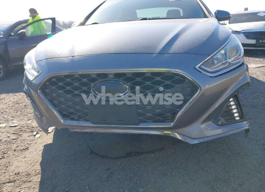 Photo 6 of 2018 Hyundai Sonata SPORT (VIN 5NPE34AF0JH635599)