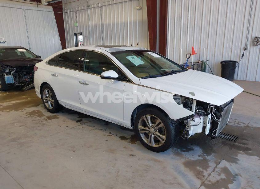 2018 Hyundai Sonata LIMITED (VIN 5NPE34AF0JH645369) main photo