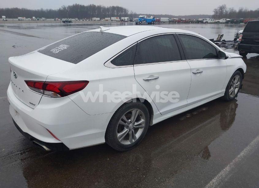 Photo 4 of 2018 Hyundai Sonata LIMITED (VIN 5NPE34AF0JH647218)