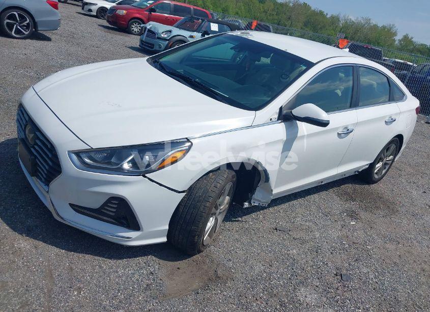 Photo 2 of 2018 Hyundai Sonata SEL (VIN 5NPE34AF0JH664956)