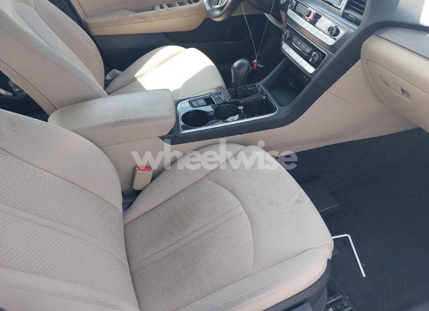 Photo 5 of 2018 Hyundai Sonata SEL (VIN 5NPE34AF0JH664956)