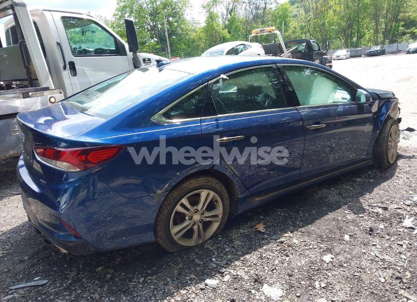 Photo 4 of 2018 Hyundai Sonata SPORT+ (VIN 5NPE34AF0JH722290)