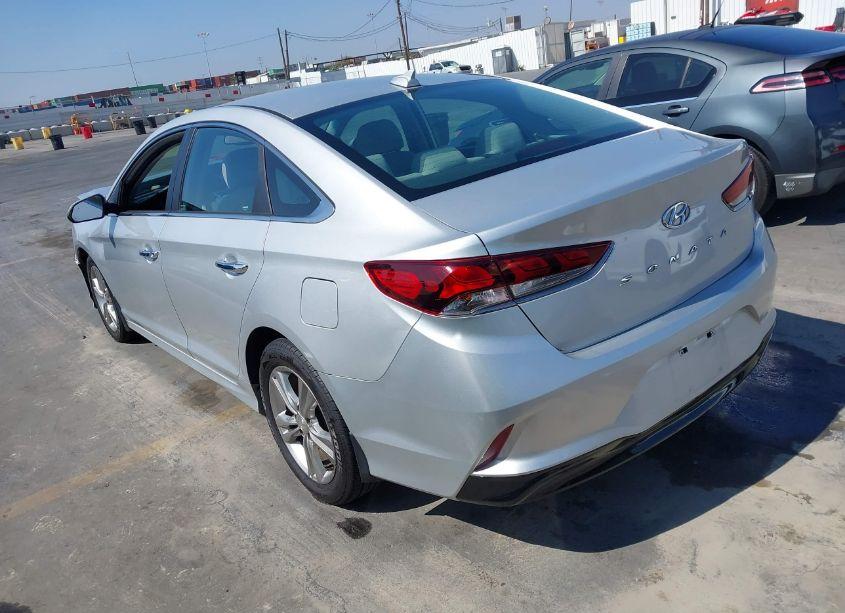 Photo 3 of 2019 Hyundai Sonata SEL (VIN 5NPE34AF0KH735851)
