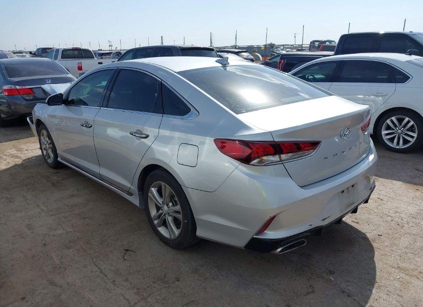 Photo 3 of 2019 Hyundai Sonata SPORT (VIN 5NPE34AF0KH738426)