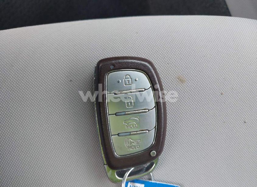 Photo 11 of 2019 Hyundai Sonata SEL (VIN 5NPE34AF0KH778926)