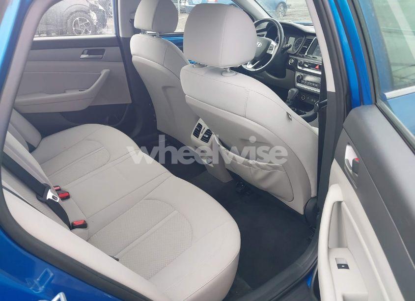 Photo 8 of 2019 Hyundai Sonata SEL (VIN 5NPE34AF0KH778926)