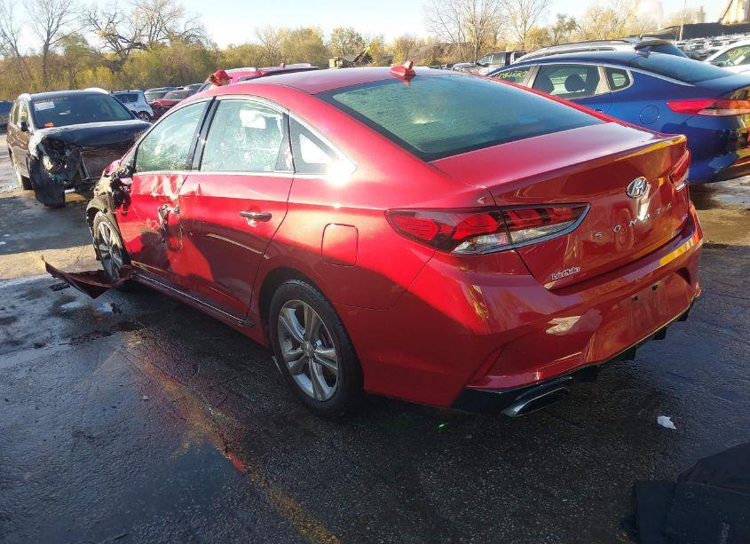 Photo 3 of 2019 Hyundai Sonata SPORT (VIN 5NPE34AF0KH816347)