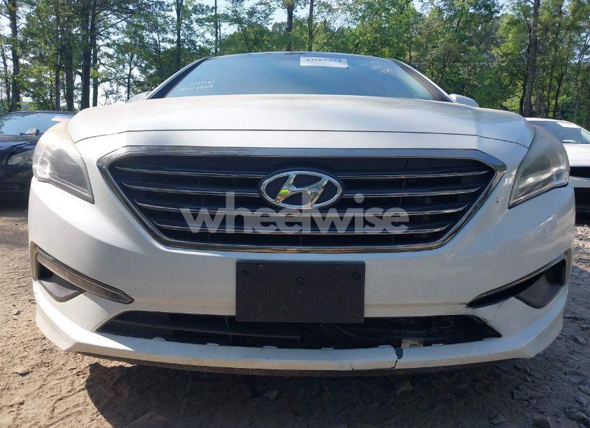 Photo 18 of 2015 Hyundai Sonata LIMITED (VIN 5NPE34AF1FH031292)