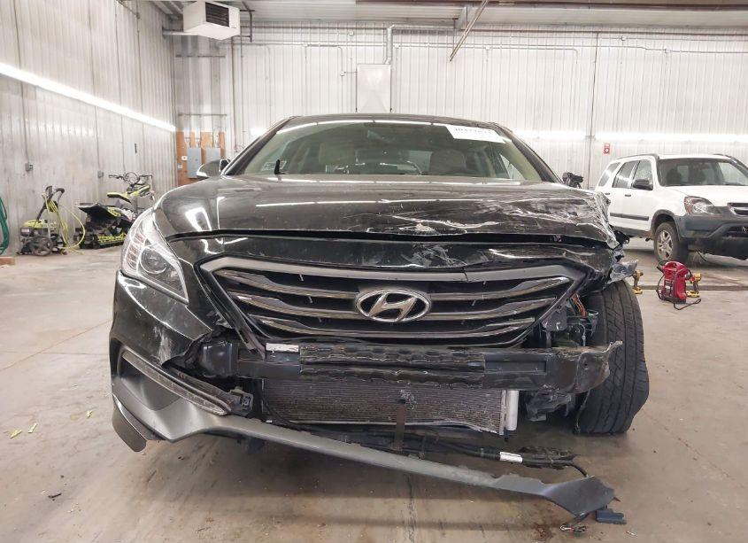 Photo 12 of 2015 Hyundai Sonata SPORT (VIN 5NPE34AF1FH033575)