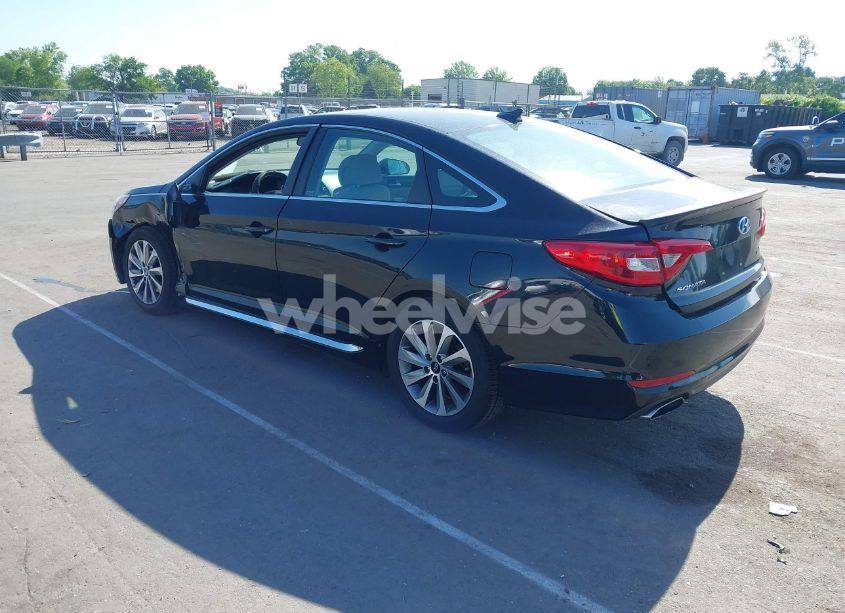 Photo 3 of 2015 Hyundai Sonata SPORT (VIN 5NPE34AF1FH052496)