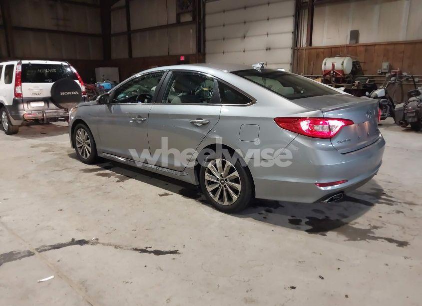 Photo 3 of 2015 Hyundai Sonata SPORT (VIN 5NPE34AF1FH058928)