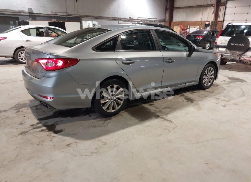 Photo 4 of 2015 Hyundai Sonata SPORT (VIN 5NPE34AF1FH058928)
