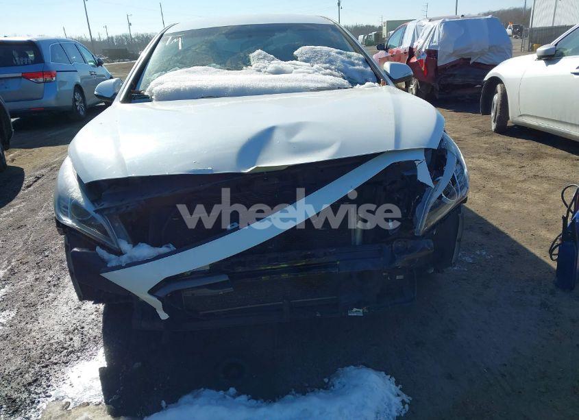 Photo 13 of 2015 Hyundai Sonata SPORT (VIN 5NPE34AF1FH085854)