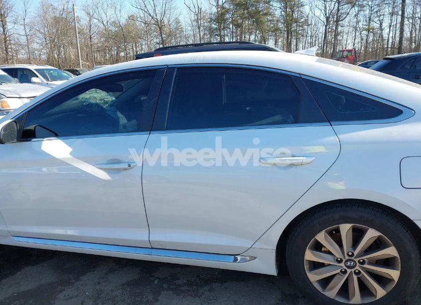 Photo 15 of 2015 Hyundai Sonata SPORT (VIN 5NPE34AF1FH085854)