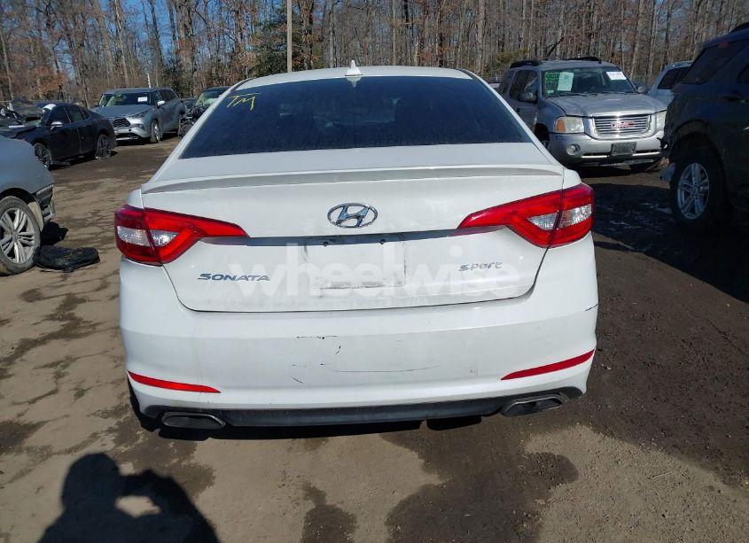 Photo 17 of 2015 Hyundai Sonata SPORT (VIN 5NPE34AF1FH085854)