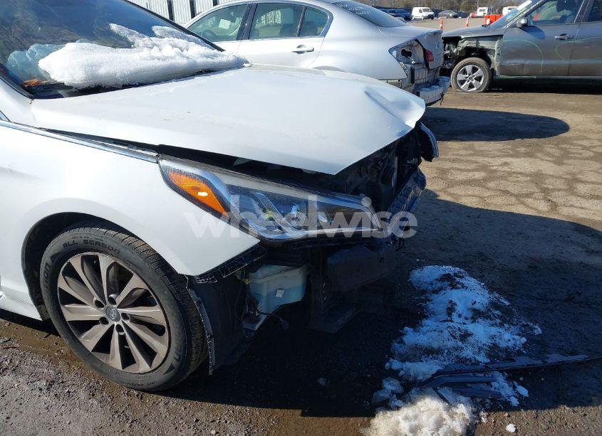 Photo 18 of 2015 Hyundai Sonata SPORT (VIN 5NPE34AF1FH085854)