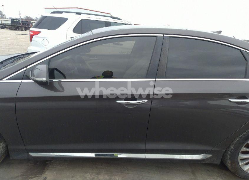 Photo 14 of 2015 Hyundai Sonata LIMITED (VIN 5NPE34AF1FH095512)