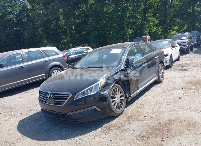 Photo 2 of 2015 Hyundai Sonata LIMITED (VIN 5NPE34AF1FH098457)