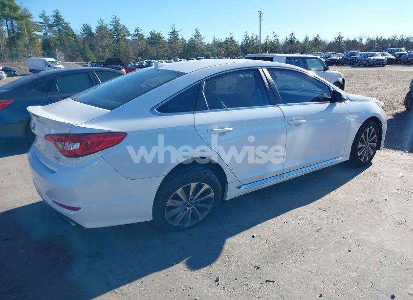 Photo 4 of 2015 Hyundai Sonata SPORT (VIN 5NPE34AF1FH107674)