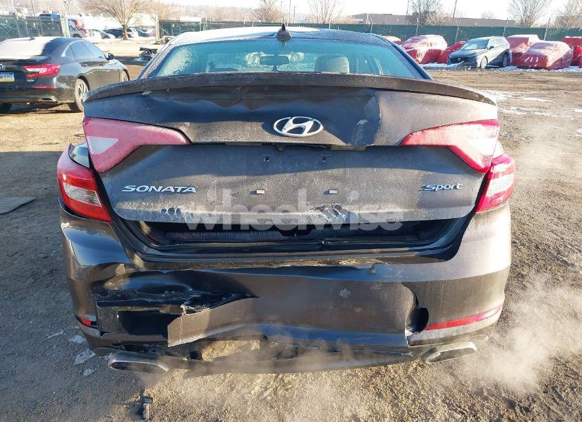 Photo 16 of 2015 Hyundai Sonata SPORT (VIN 5NPE34AF1FH112678)