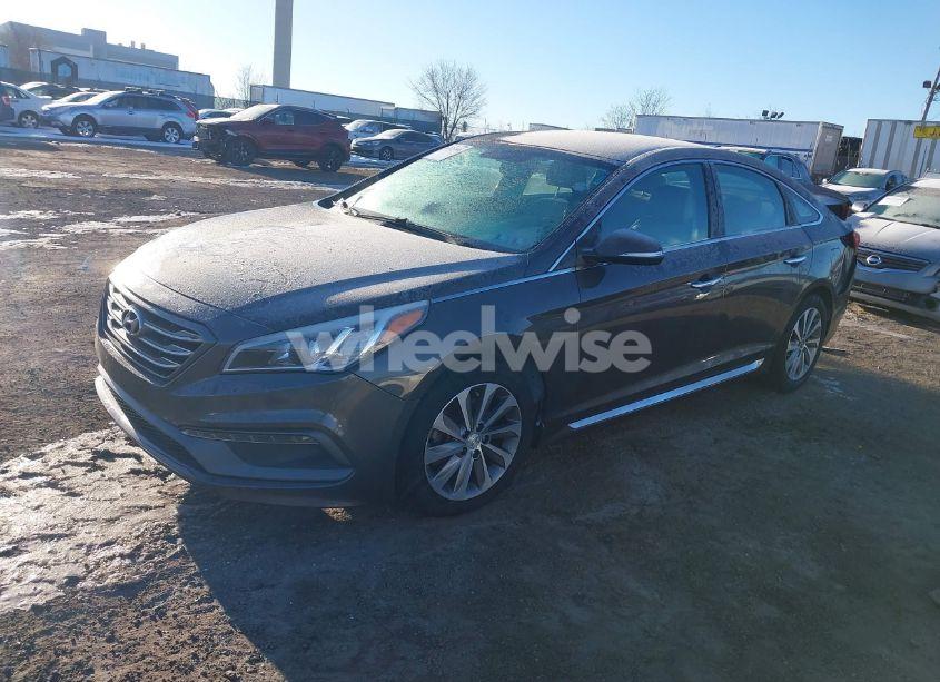 Photo 2 of 2015 Hyundai Sonata SPORT (VIN 5NPE34AF1FH112678)
