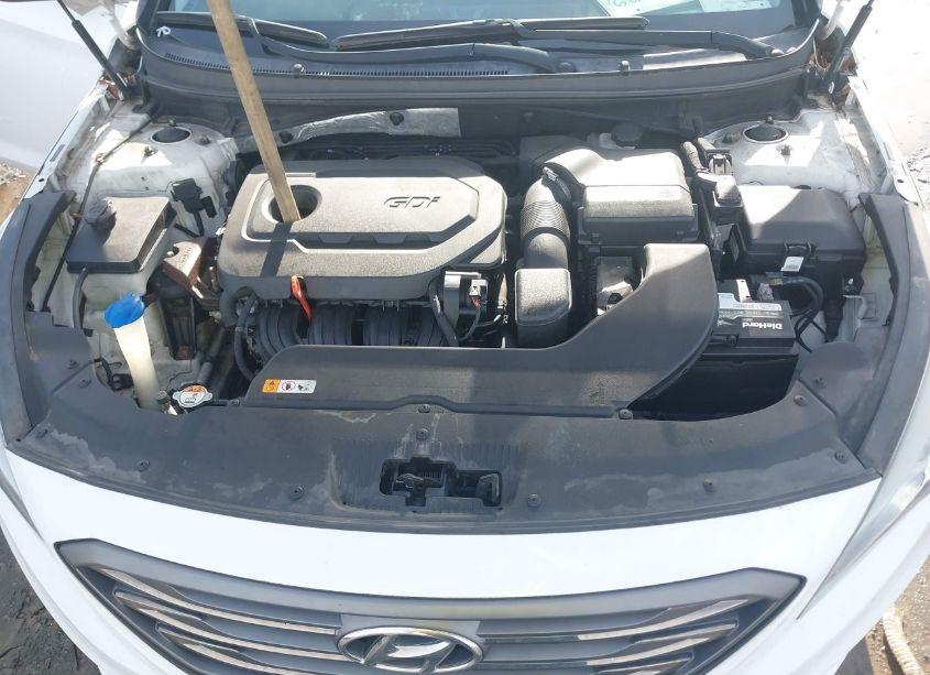 Photo 10 of 2015 Hyundai Sonata SPORT (VIN 5NPE34AF1FH115743)