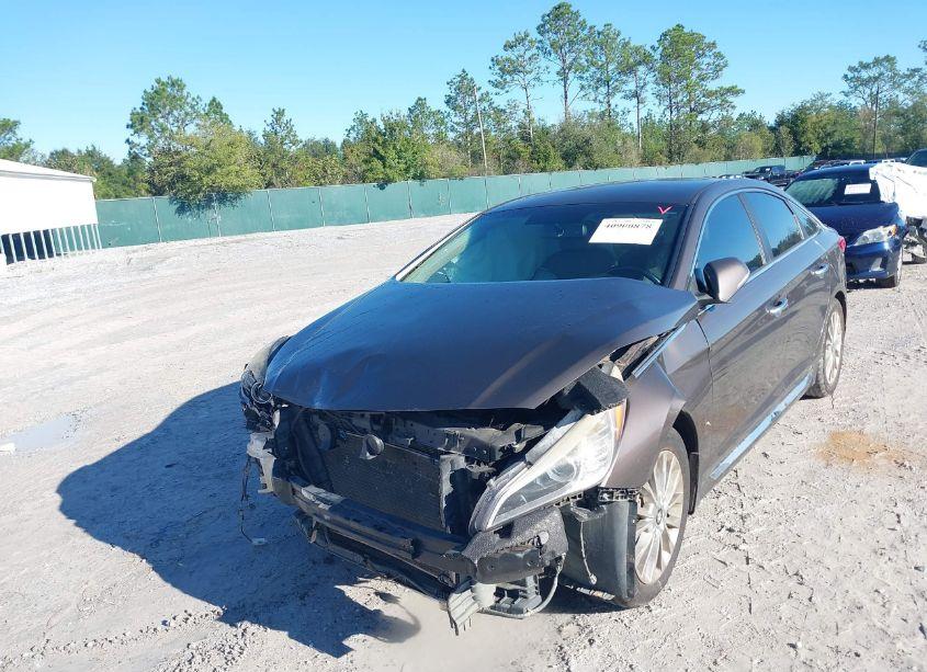 Photo 2 of 2015 Hyundai Sonata LIMITED (VIN 5NPE34AF1FH138391)