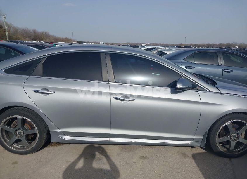 Photo 13 of 2015 Hyundai Sonata SPORT (VIN 5NPE34AF1FH140965)