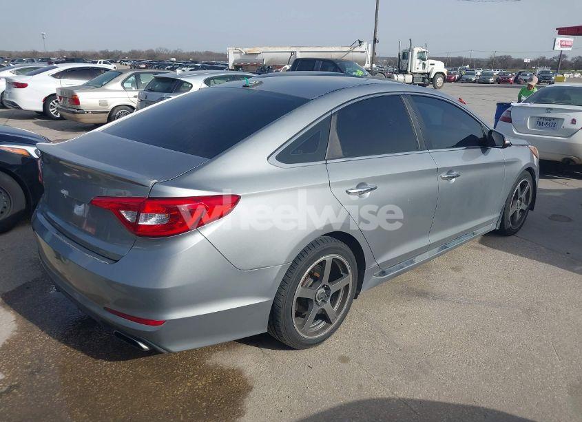 Photo 4 of 2015 Hyundai Sonata SPORT (VIN 5NPE34AF1FH140965)