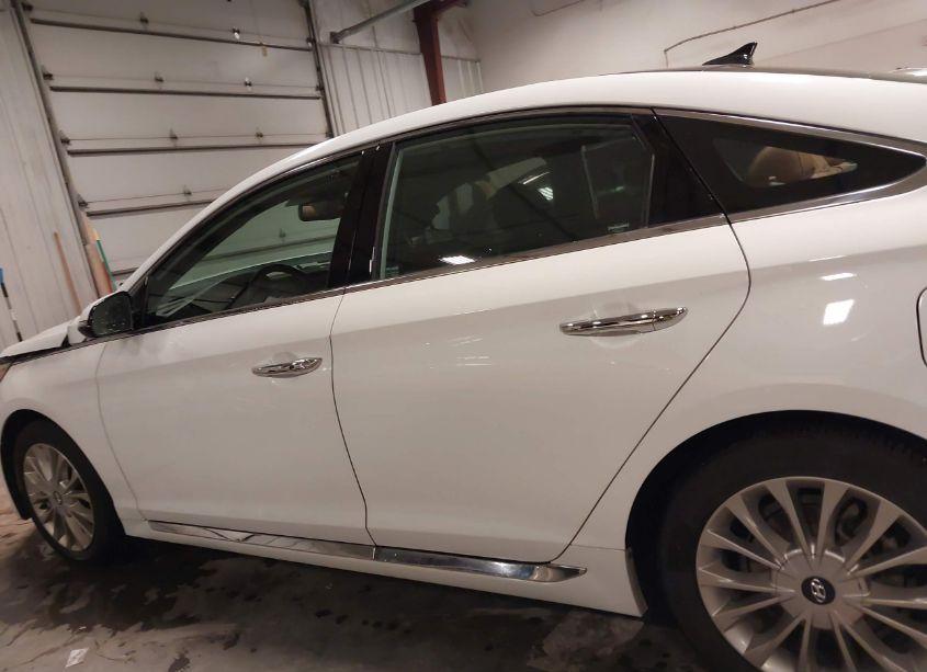 Photo 15 of 2015 Hyundai Sonata LIMITED (VIN 5NPE34AF1FH209539)