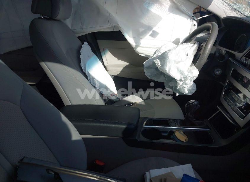 Photo 5 of 2015 Hyundai Sonata SPORT (VIN 5NPE34AF1FH225143)